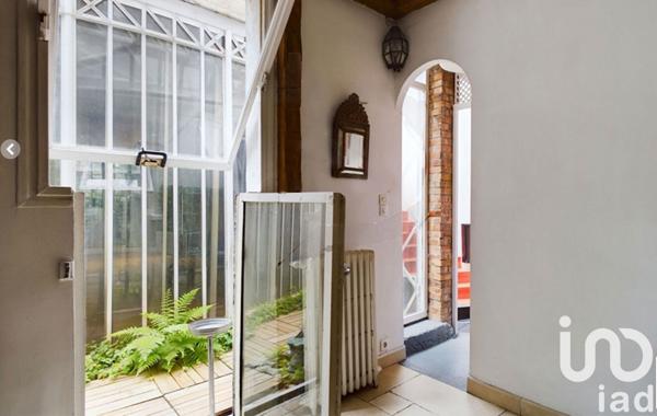 Maison 9 pièces de 301 m² à Paris (75020)