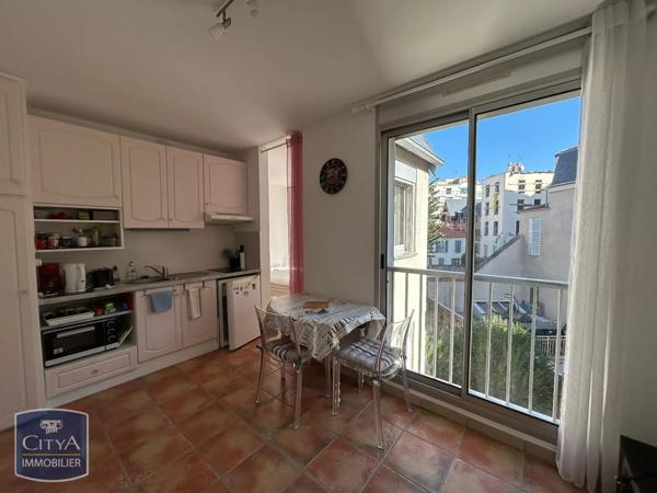 Appartement à louer 2 pièces 23.95m² Vichy (03200)