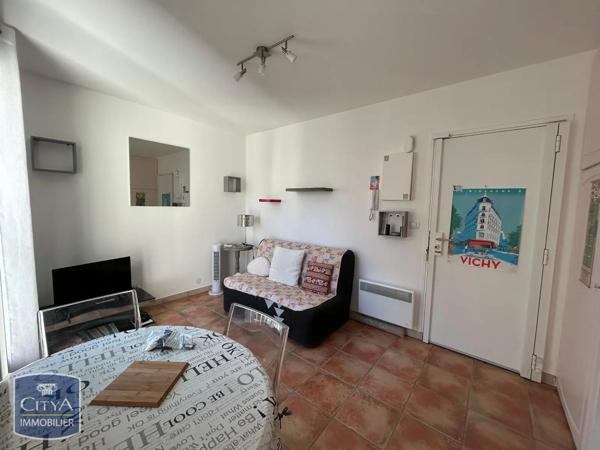Appartement à louer 2 pièces 23.95m² Vichy (03200)
