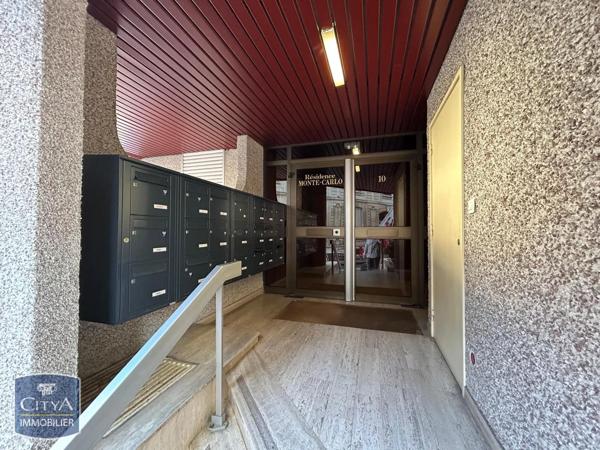 Appartement à louer 2 pièces 23.95m² Vichy (03200)
