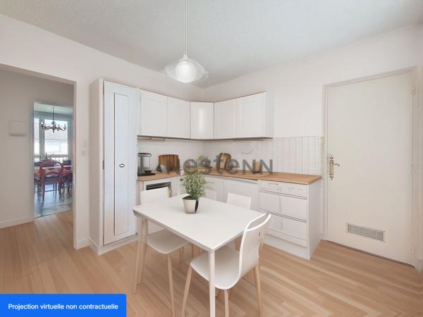 Appartement Tours 5 pieces 88 m2 - proche commodites - tram