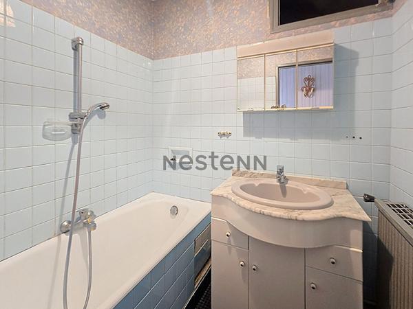 Appartement Tours 5 pieces 88 m2 - proche commodites - tram