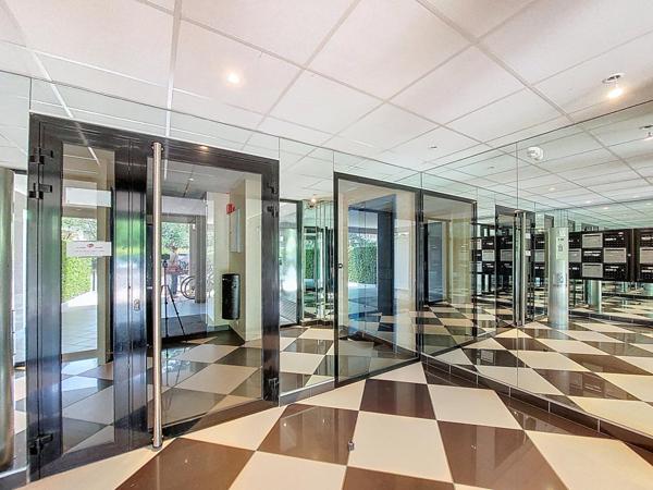 Annecy le Vieux quartier pommaries - Appartement rez-de-jardin