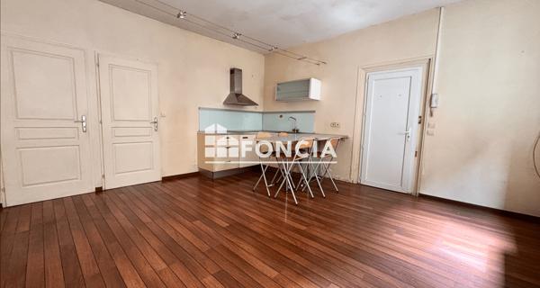 À vendre Studio 40 m² - Bordeaux 33000