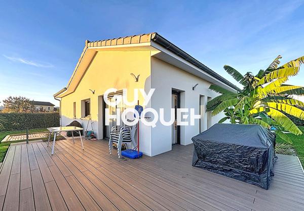 Villa de Plain Pied 3 Chs + Garage et terrain de 480 m² environ - 71570 LA CHAPELLE DE GUINCHAY