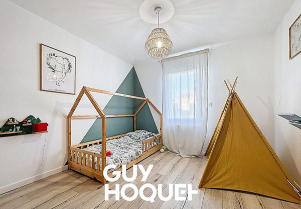 Villa de Plain Pied 3 Chs + Garage et terrain de 480 m² environ - 71570 LA CHAPELLE DE GUINCHAY