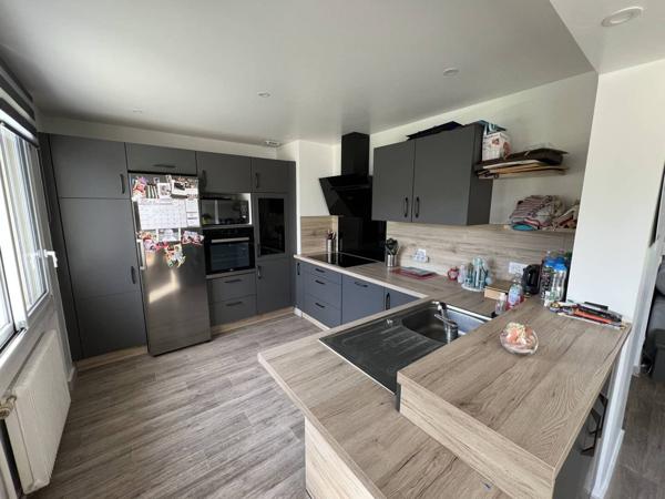 Charmante maison 7 pièces proche gare, commerces écoles !