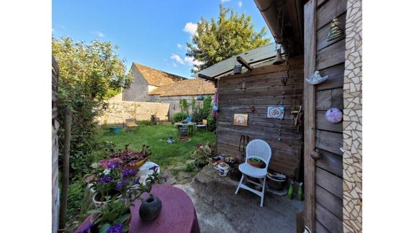 Maison de charme plein centre-ville d'Egreville, 126m2