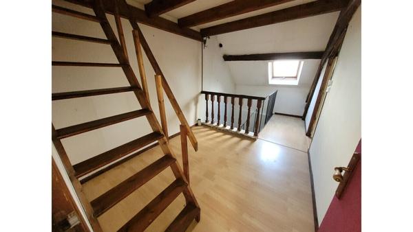 Maison de charme plein centre-ville d'Egreville, 126m2