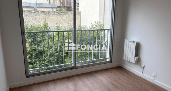 Location Appartement 2 pièces 45.5 m² - Paris 75015