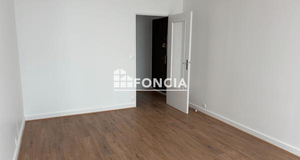 Location Appartement 2 pièces 45.5 m² - Paris 75015
