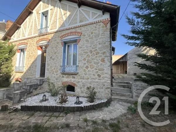 Maison à vendre  6 pièces - 111,50 m 2   LE MALESHERBOIS  - 45