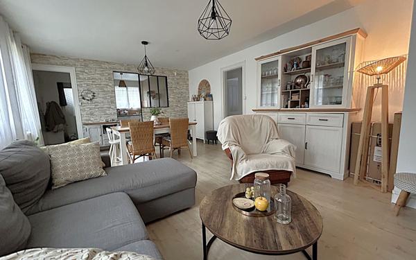 Maison à vendre    4 pièces • 75,30 m2 Beauvais