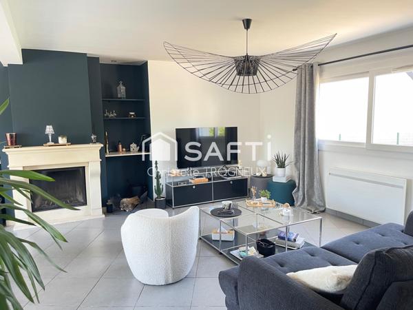 Pavillon en contemporain d’environ 137M2