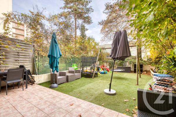 Appartement F3 à vendre  3 pièces - 77 m2 AUBERVILLIERS - 93