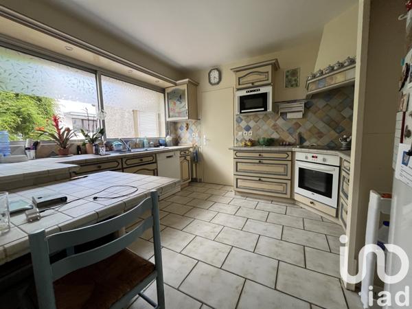 Maison à vendre 5 pièces 170 m² Bagnols-sur-Cèze