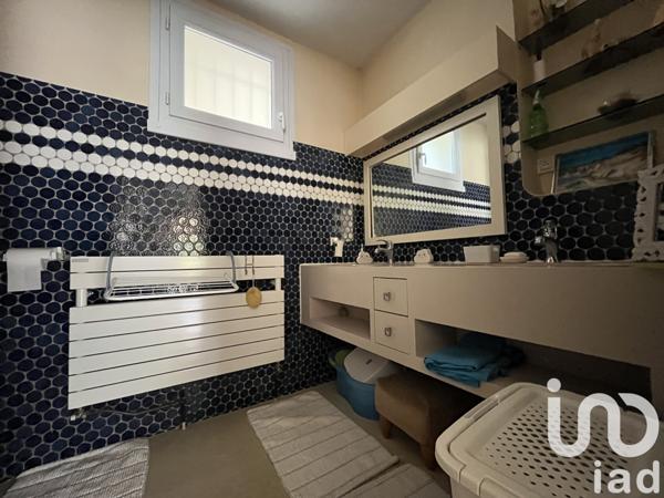 Maison à vendre 5 pièces 170 m² Bagnols-sur-Cèze