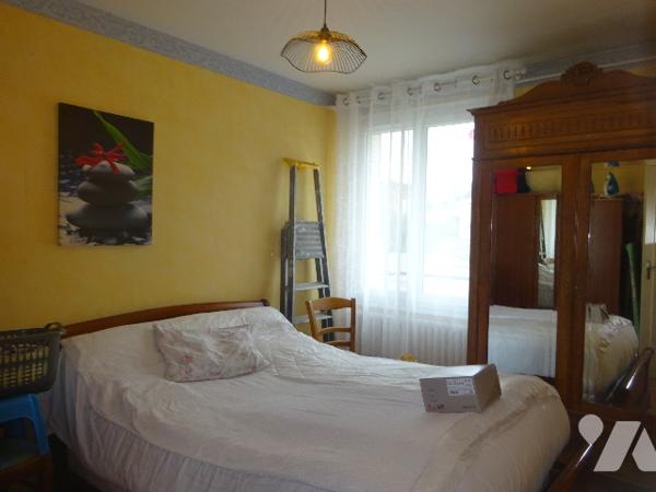 APPARTEMENT F4 LOUE A VENDRE AU CENTRE DE NOGENT LE ROTROU