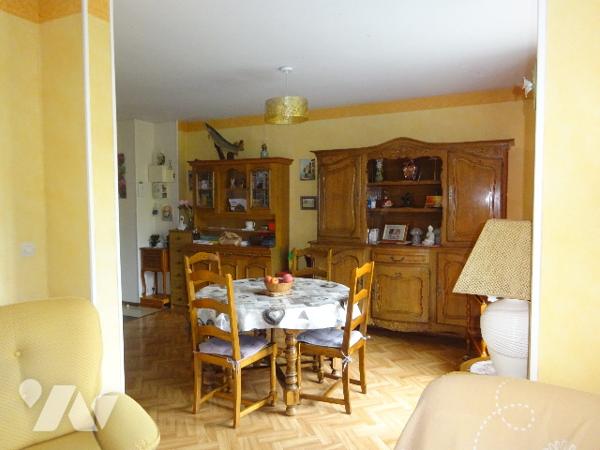 APPARTEMENT F4 LOUE A VENDRE AU CENTRE DE NOGENT LE ROTROU