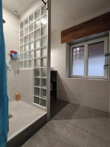 Centre village St Joseph de Rivière, très belle maison en pierre 110 m2 habitables avec terrain de 1 065 m2