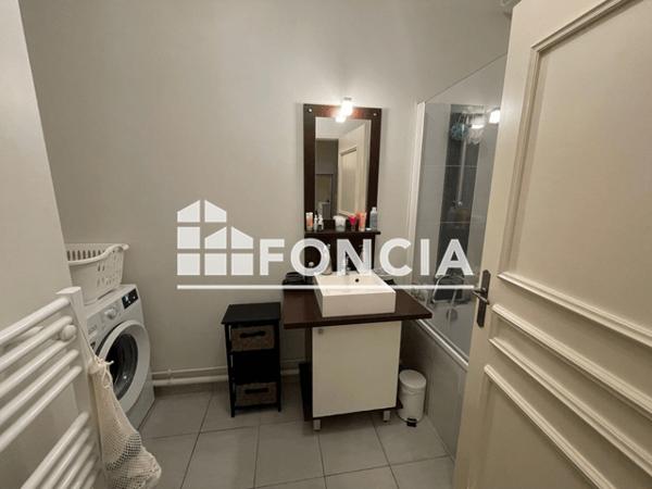 Location Appartement 2 pièces 37.89 m² - 3 RUE DE LA LIBERTE Dijon 21000