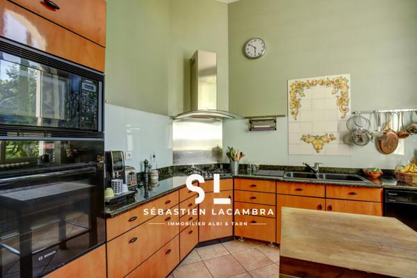 Rivières (81600) Demeure Historique 10 Pièces – Chartreuse XVIIe, Parc 2,9 ha, Terrasse 220 m², Piscine & Pigeonnier