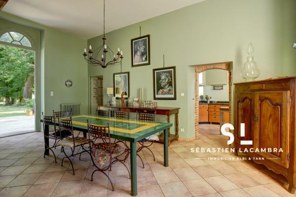 Rivières (81600) Demeure Historique 10 Pièces – Chartreuse XVIIe, Parc 2,9 ha, Terrasse 220 m², Piscine & Pigeonnier