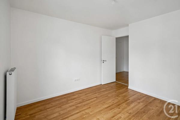 Appartement F3 à vendre  3 pièces - 56,96 m 2   ROMAINVILLE  - 93