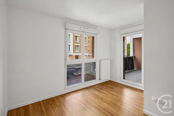 Appartement F3 à vendre  3 pièces - 56,96 m 2   ROMAINVILLE  - 93