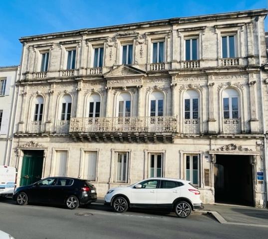 Appartement d'exception au coeur de Rochefort - 4 pièces - 139,20 m²
