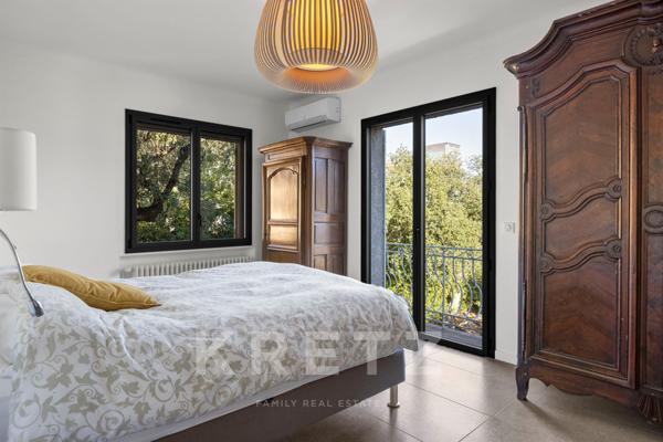 Sainte - Maxime, maison proche centre ville.