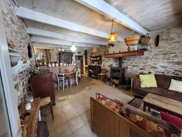 Maison à SAINT-PIERRE-DE-TRIVISY, 81330 - 3 pièces 113m²