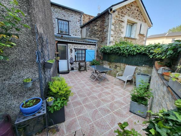 Maison à SAINT-PIERRE-DE-TRIVISY, 81330 - 3 pièces 113m²