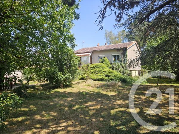 Maison à vendre  5 pièces - 133 m 2   MIGNE AUXANCES  - 86