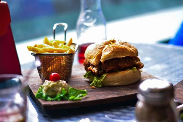 A vendre Droit au bail d'un restaurant avec extraction - Toulouse Saint Cyprien - 50 m2