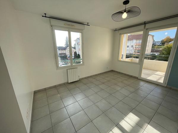 Appartement Pont De Cheruy 1 pièce(s) 29.47 m2