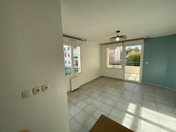 Appartement Pont De Cheruy 1 pièce(s) 29.47 m2
