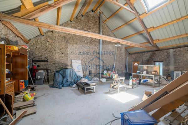 Corps de ferme à vendre 7 pièces ANCELLE (05)