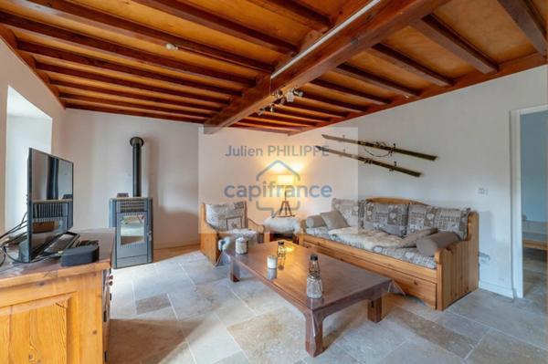 Corps de ferme à vendre 7 pièces ANCELLE (05)