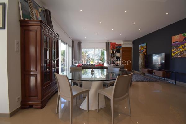 Maison d architecte de 151 m²