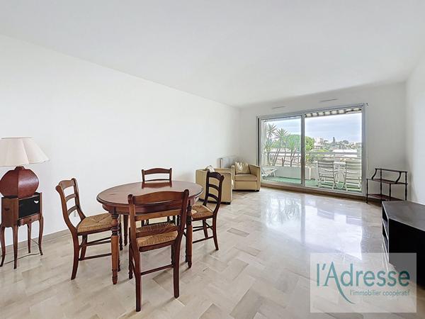 Appartement Antibes 2 pièce(s) 51,43 m2 au dernier étage