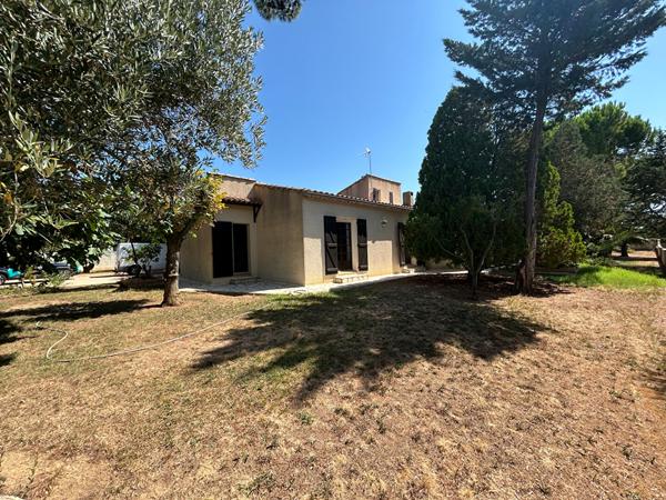 Maison proche CARCASSONNE avec parc arboré et piscine