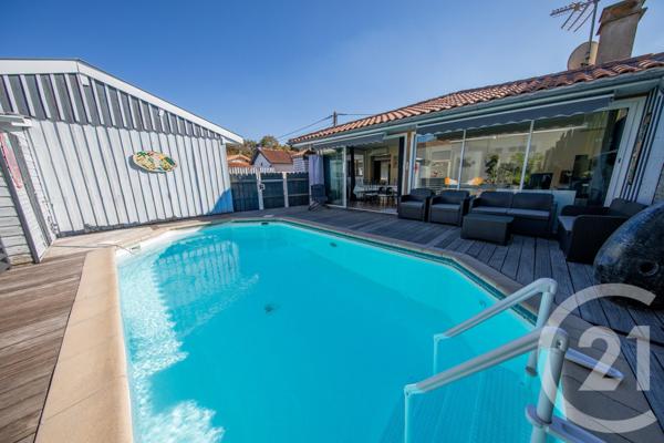 Maison à vendre  5 pièces - 120,25 m2 ST MEDARD EN JALLES - 33