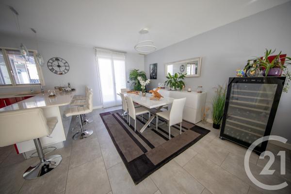 Maison à vendre  5 pièces - 120,25 m2 ST MEDARD EN JALLES - 33