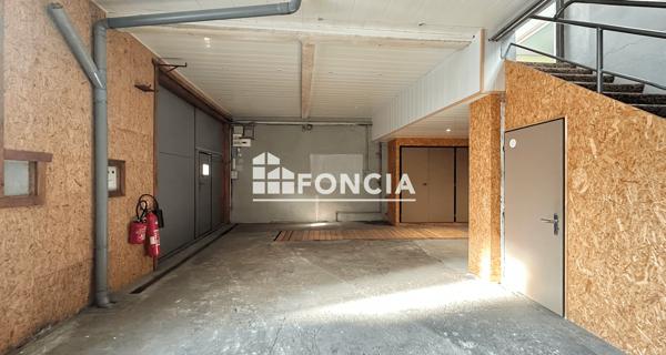 À vendre Local commercial 170.85 m² - Megève 74120