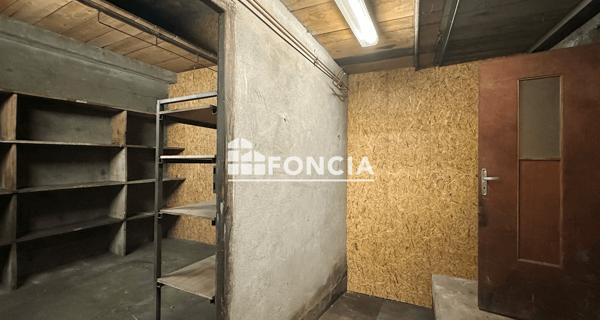 À vendre Local commercial 170.85 m² - Megève 74120