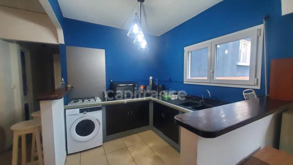 A louer sur Case Pilote - Fond Boucher - Appartement en RDC 4 pièces - jardin et piscine commune