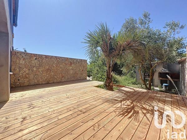 Appartement à vendre 3 pièces 72 m² Hyères