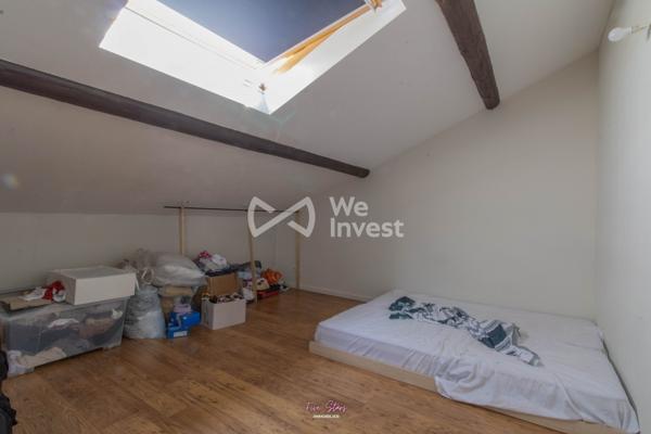 immeuble de 280 m² a PIENNES !