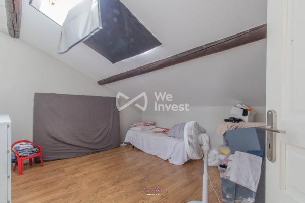 immeuble de 280 m² a PIENNES !